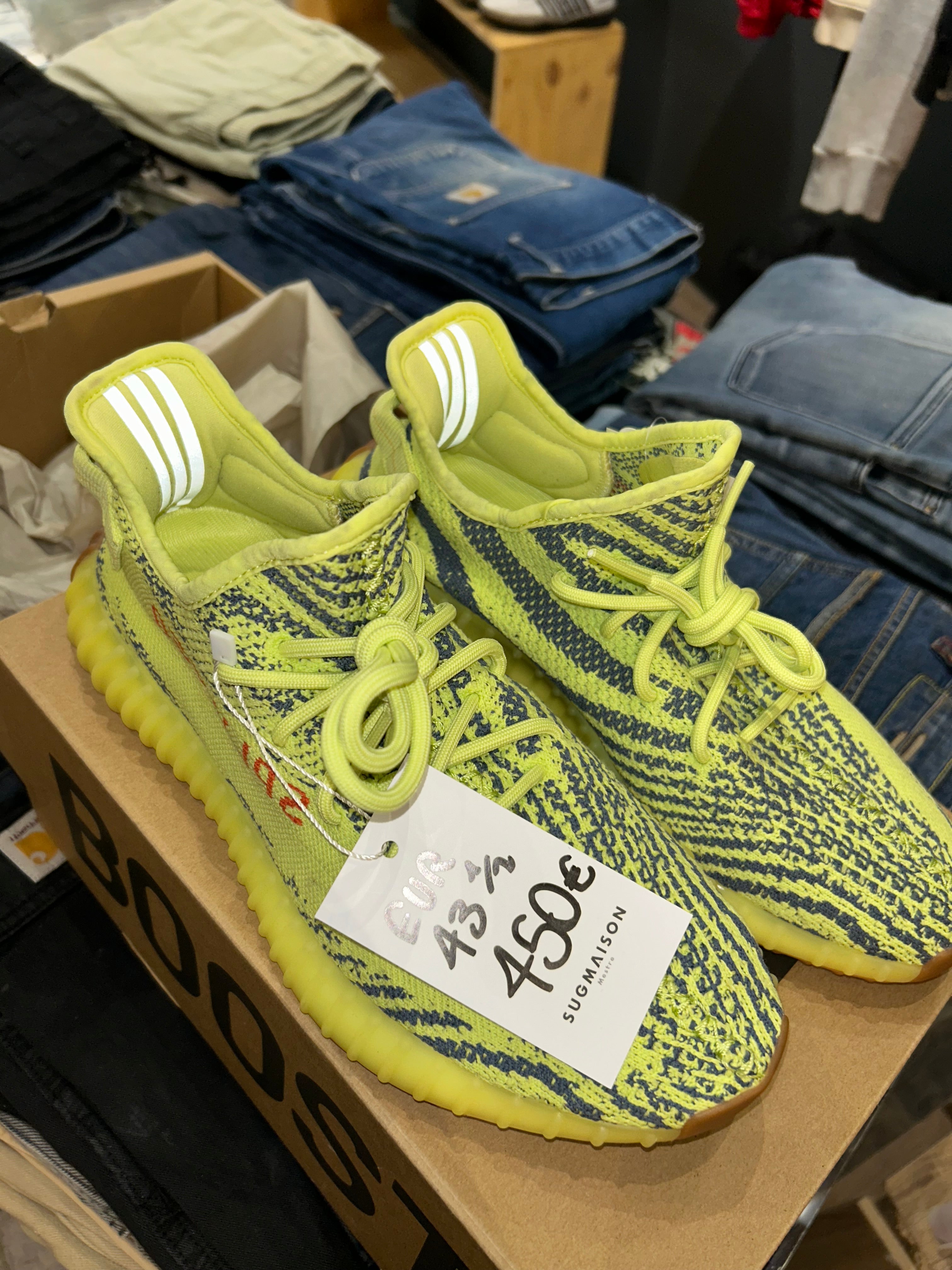 Yeezy 350 V2 Semi Frozen Yellow