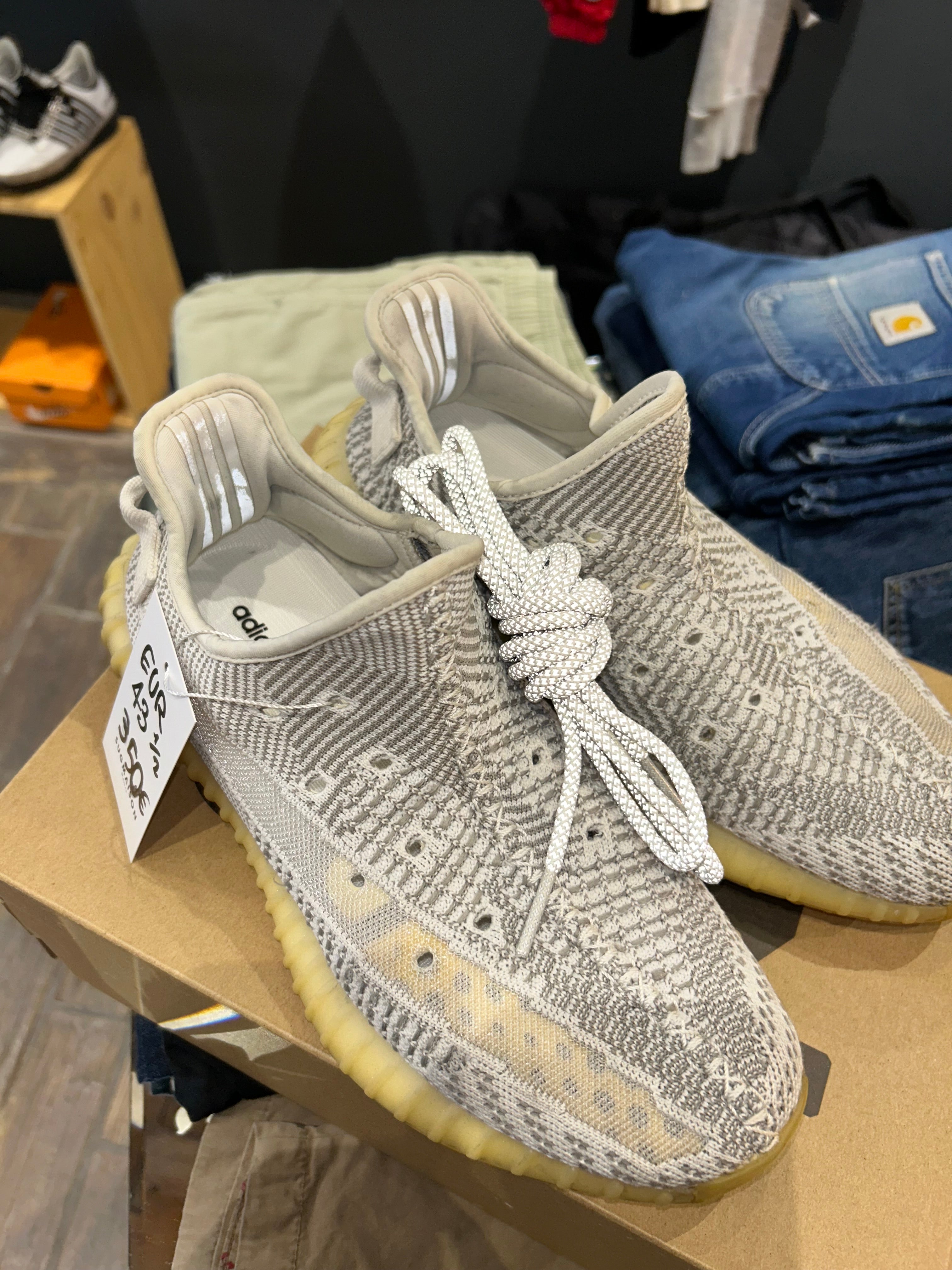 Yeezy 350 V2 Static