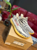 Yeezy Boost 350 v2 Zebra