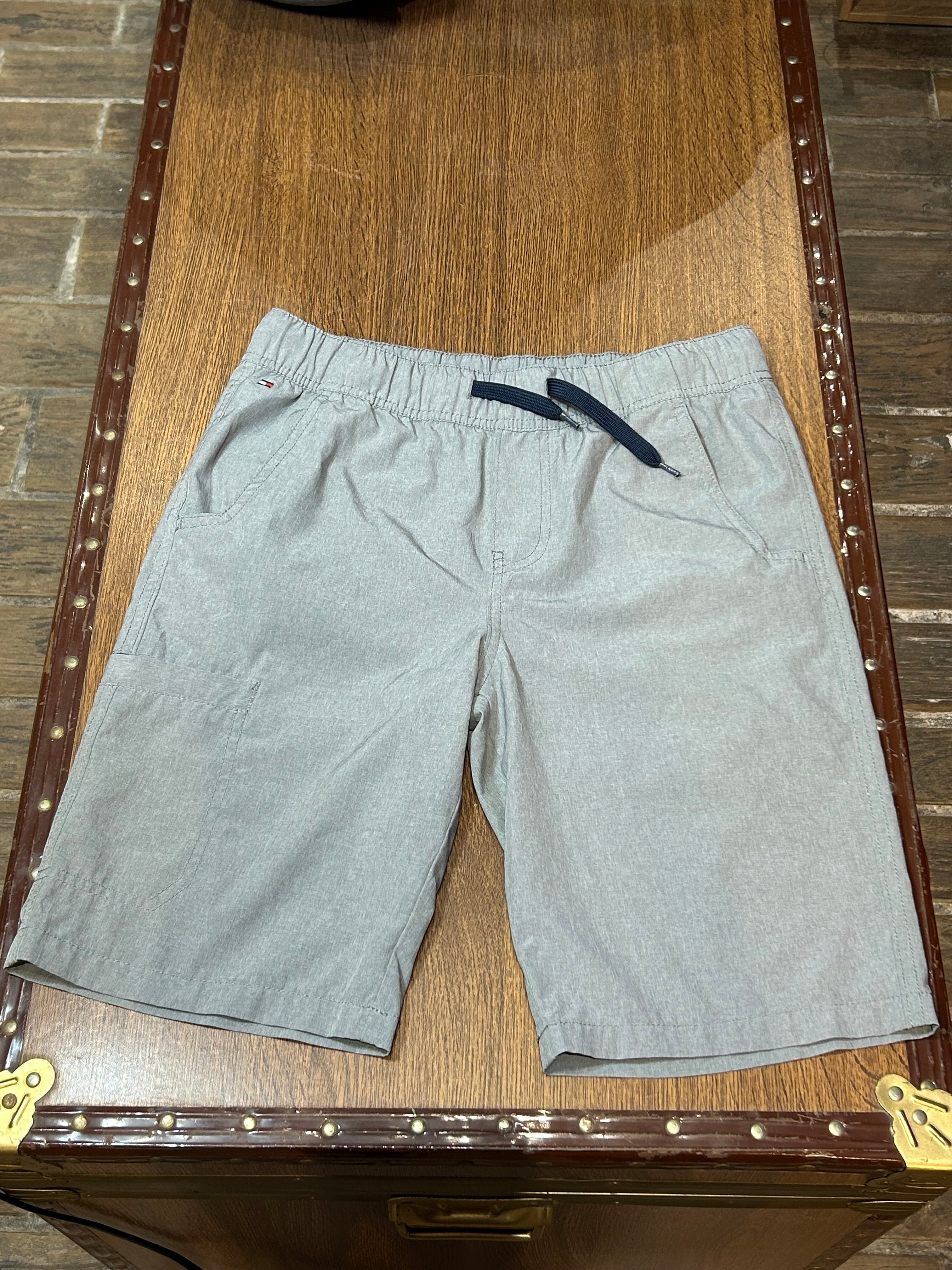 Costume Tommy Hilfiger