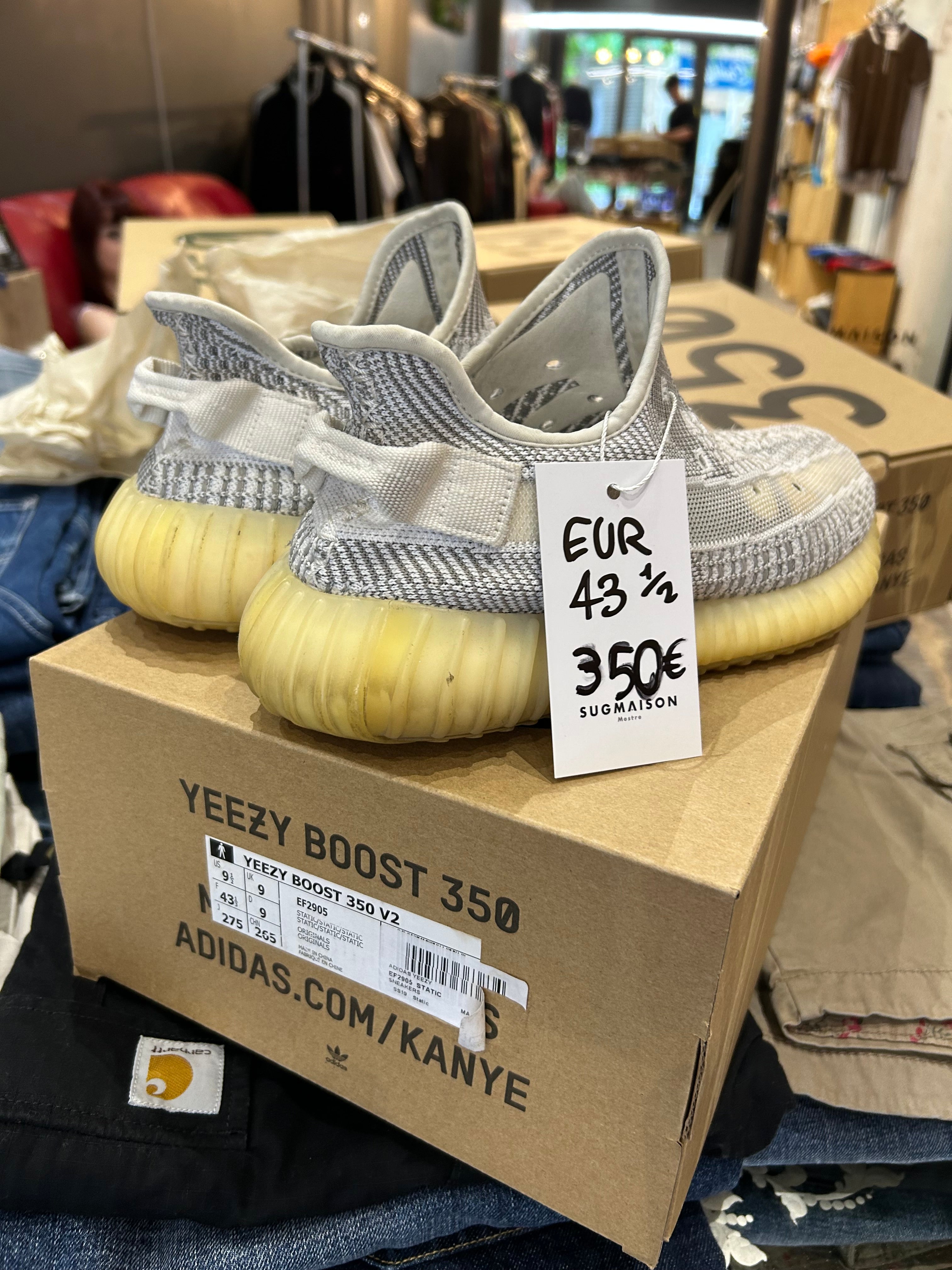 Yeezy 350 V2 Static