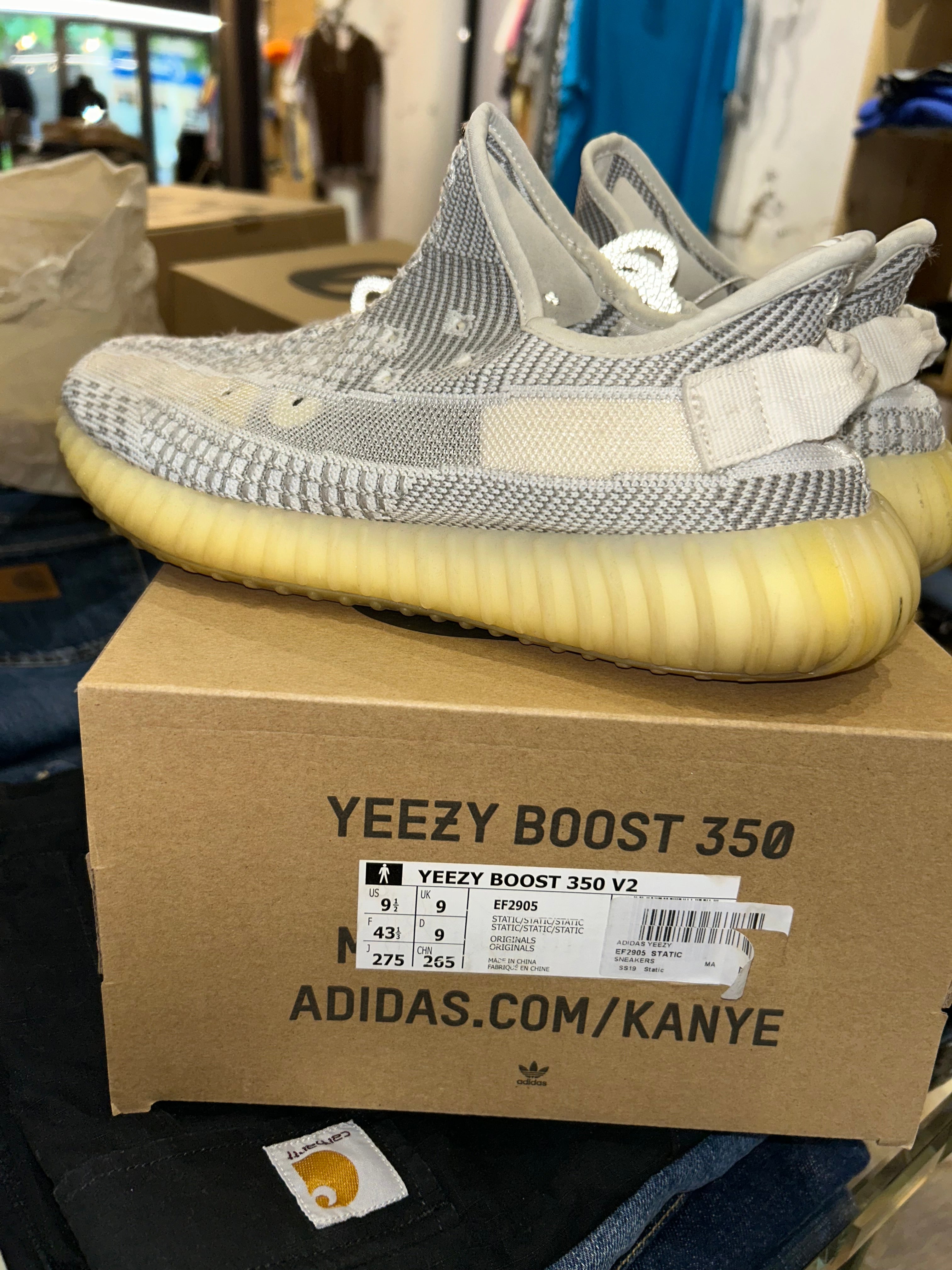 Yeezy 350 V2 Static