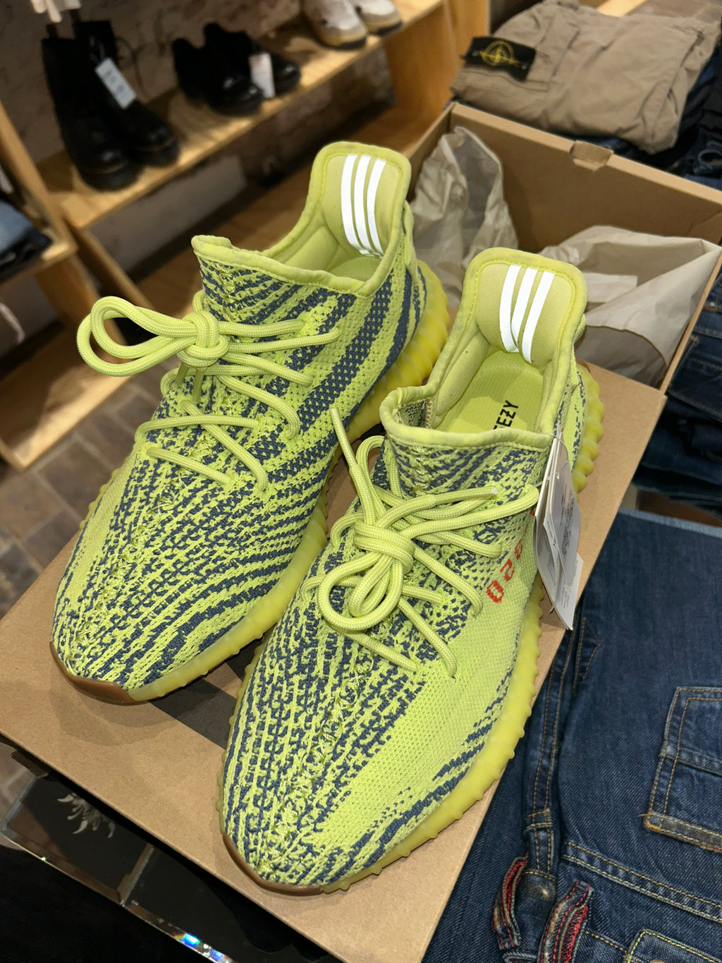 Yeezy 350 V2 Semi Frozen Yellow