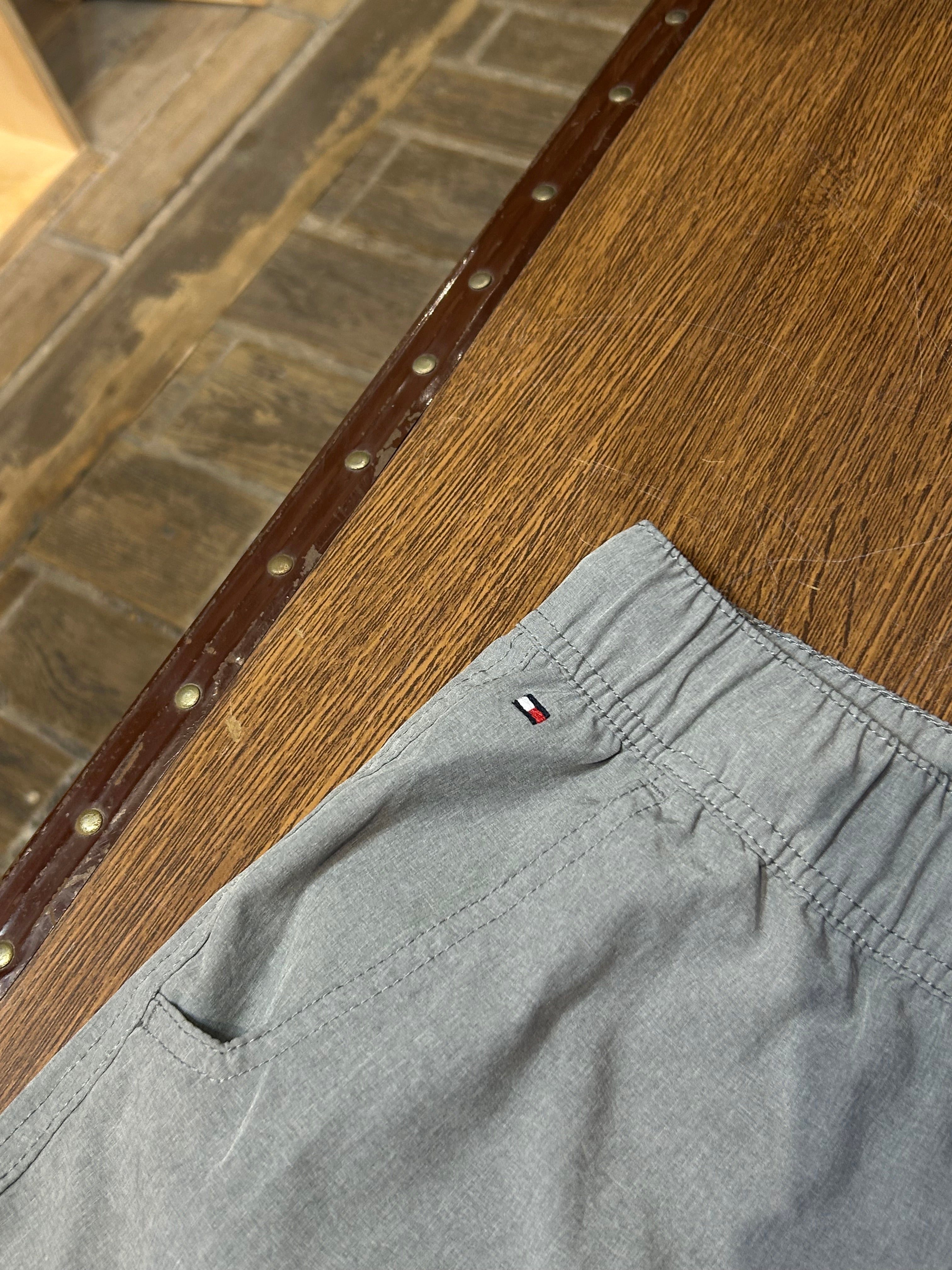 Costume Tommy Hilfiger