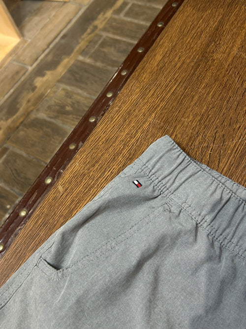 Costume Tommy Hilfiger